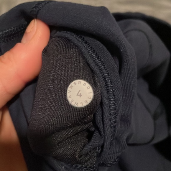 LULULEMON WUNDER UNDERS - Picture 4 of 4